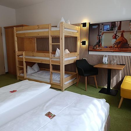 Familienhotel Nahe Der Therme エルディング エクステリア 写真