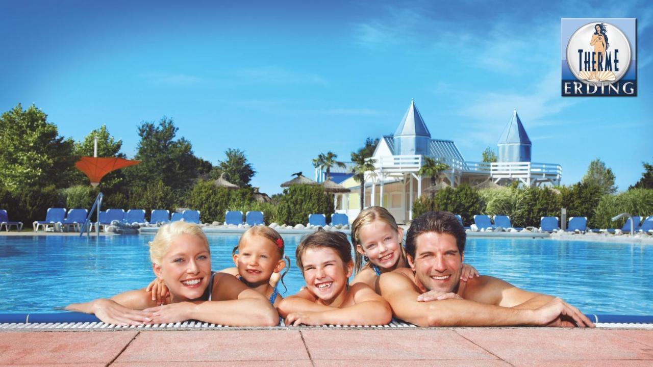 Familienhotel Nahe Der Therme エルディング エクステリア 写真