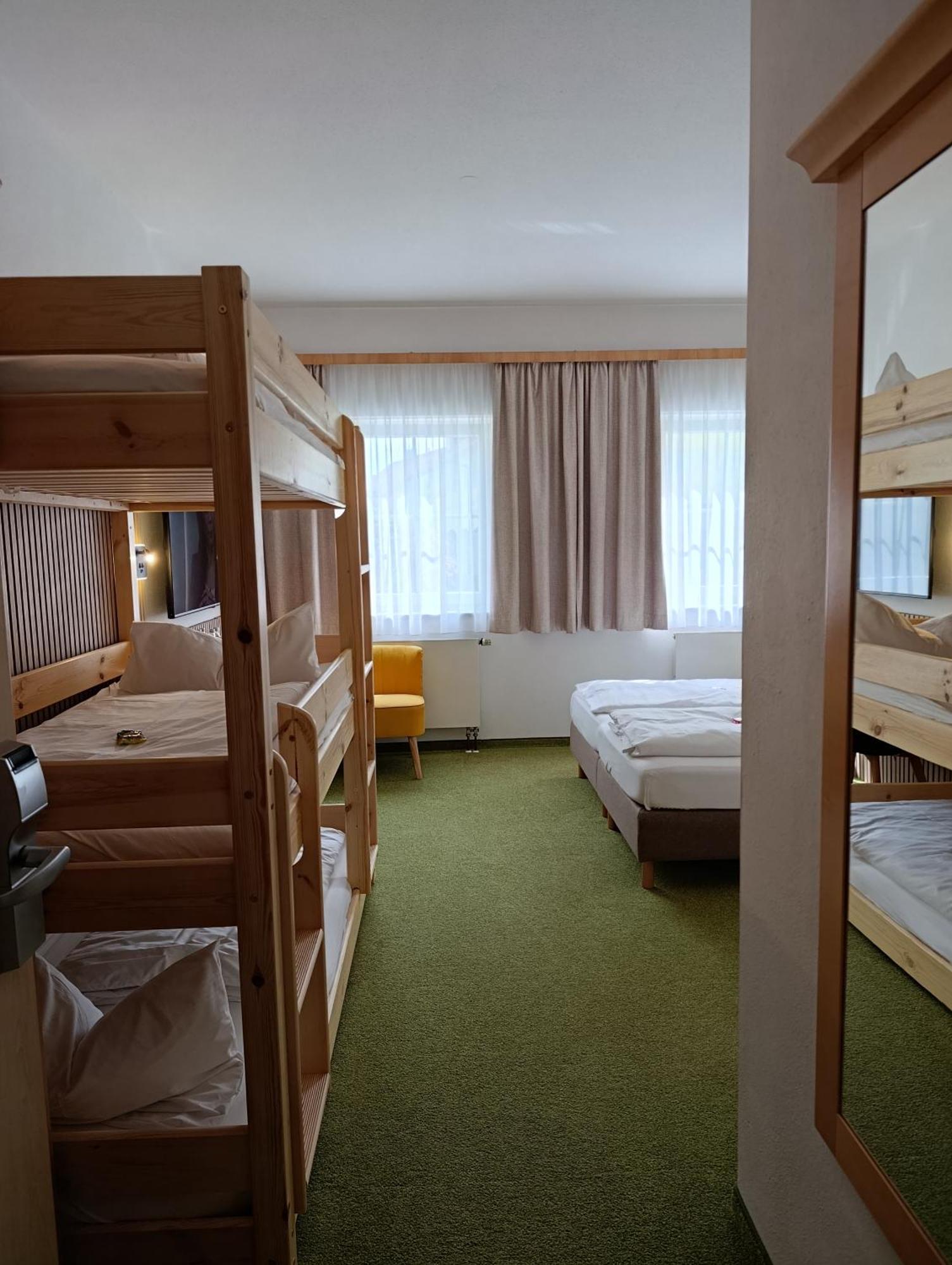 Familienhotel Nahe Der Therme エルディング エクステリア 写真