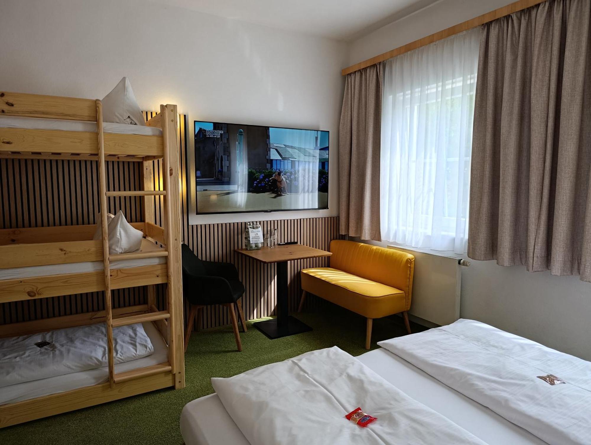 Familienhotel Nahe Der Therme エルディング エクステリア 写真